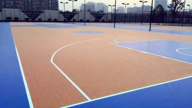 塑胶篮球场